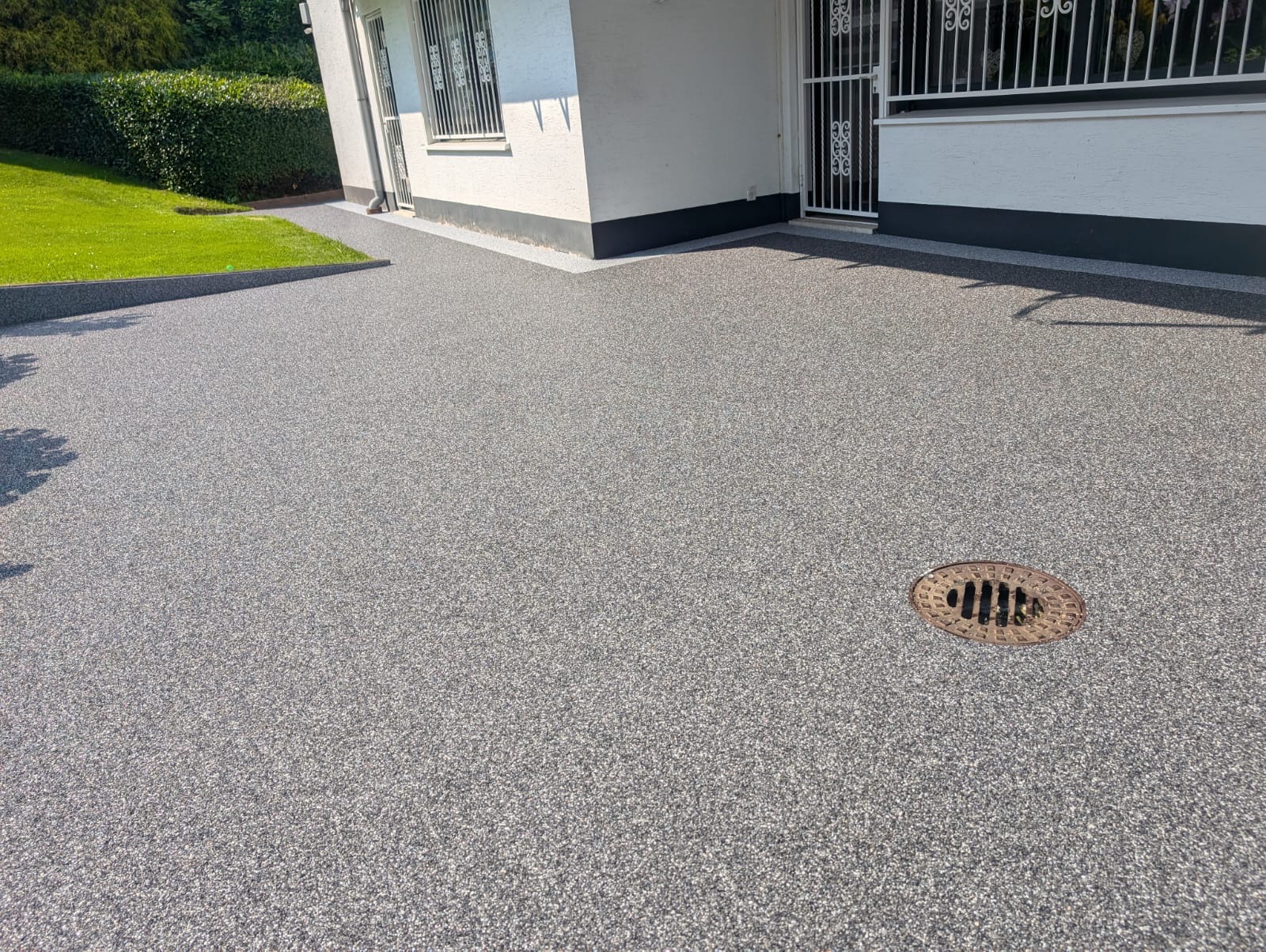 Steinteppich Außenbereich Terrasse in Duisburg und NRW